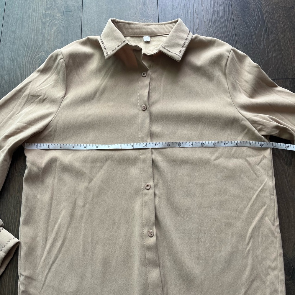 Free Style Button-Up Shirt - Picture 6 of 12